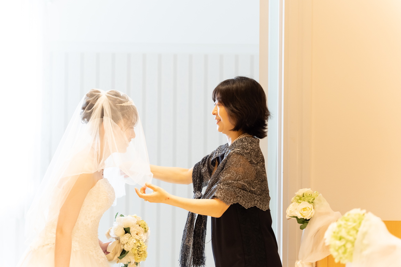 名古屋市内チャペルでの家族婚・フォトウェディングでのベールダウン
