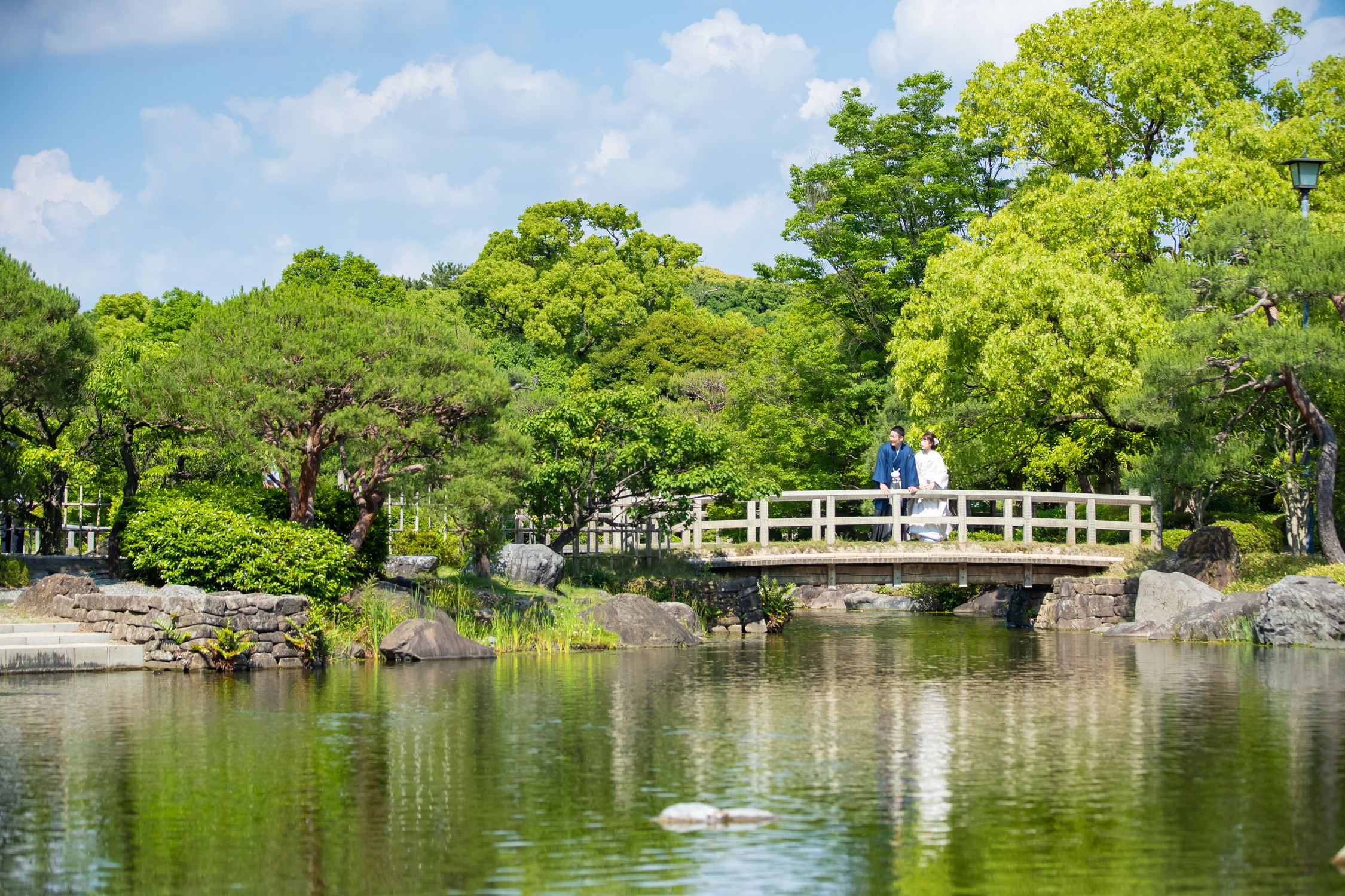名古屋のフォトスタジオで和装前撮りロケーションフォトは白鳥庭園にて｜サンライズデジタル