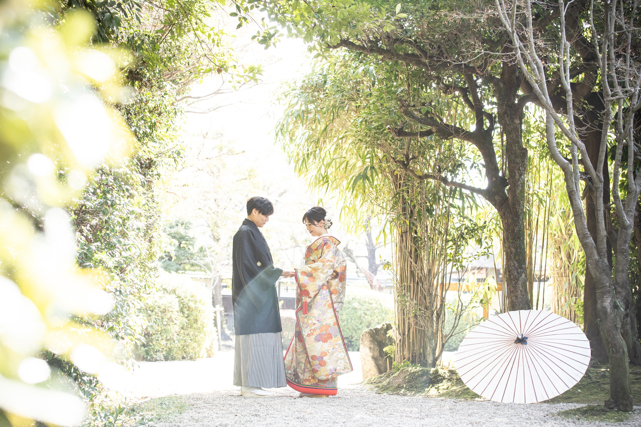 名古屋の人気和装ロケーション東山荘｜サンライズデジタル | フォトスタジオ　色打掛